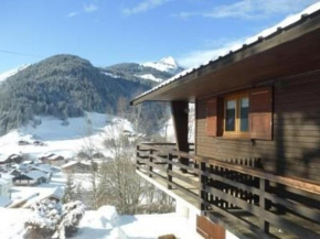 Chalet pour 6-8 pers. avec cheminée, plein sud et garage à 5 min du centre - FR-1-342-234